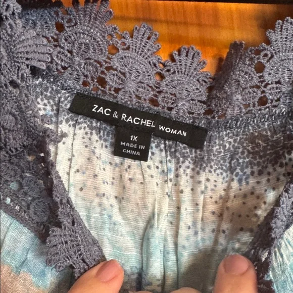 Top - Picture 3 of 4